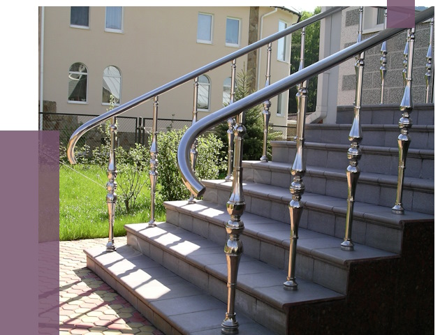 Перила для крыльца в Нерюнгри от 11403 руб. — монтаж ПРОЛЁТ-Нрю