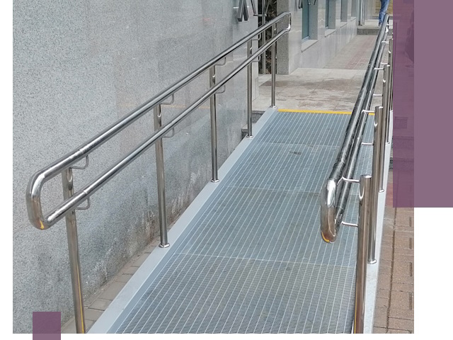 Пандусы для инвалидов в Нерюнгри — изготовление и монтаж