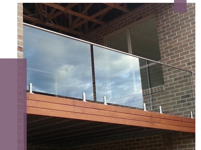 Стеклянные парапеты на крыше и террасе в Нерюнгри от 12218 руб. | ПРОЛЁТ-Нрю