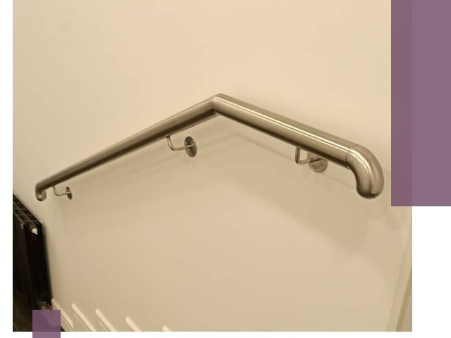 Изготовление пристенных поручней в Нерюнгри под ключ за сроки